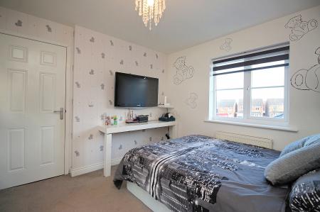 4 bedroom Detached house for sale in Tuffleys Way, Thorpe Astley