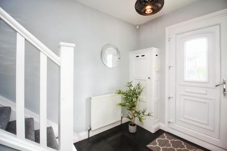 4 bedroom Semi-detached house for sale in Valley Drive, Leicester, LE3