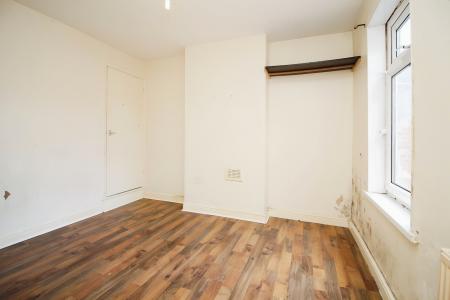 2 bedroom Terraced House for sale in Vaughan Street, Leicester, LE3