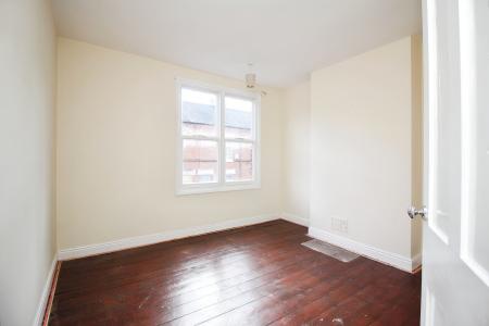 2 bedroom Terraced House for sale in Vaughan Street, Leicester, LE3