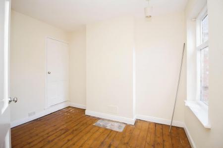 2 bedroom Terraced House for sale in Vaughan Street, Leicester, LE3