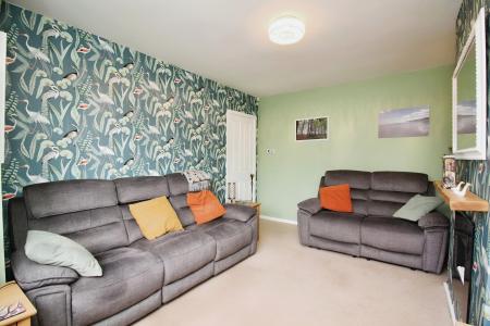 3 bedroom Semi-detached house for sale in Wardens Walk, Leicester Forest East, LE3