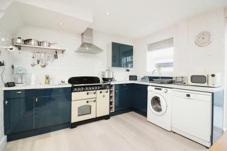 3 bedroom Semi-detached house for sale in Wardens Walk, Leicester Forest East, LE3