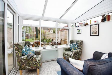 3 bedroom Semi-detached house for sale in Wardens Walk, Leicester Forest East, LE3