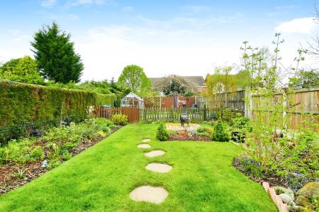 3 bedroom Semi-detached house for sale in Wardens Walk, Leicester Forest East, LE3