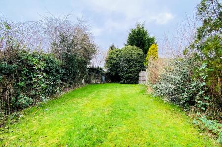 3 bedroom Semi-detached house for sale in Wardens Walk, Leicester Forest East, LE3