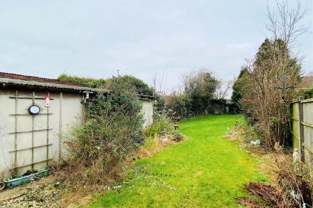 3 bedroom Semi-detached house for sale in Wardens Walk, Leicester Forest East, LE3