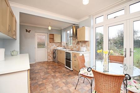 3 bedroom Semi-detached house for sale in Wardens Walk, Leicester Forest East, LE3