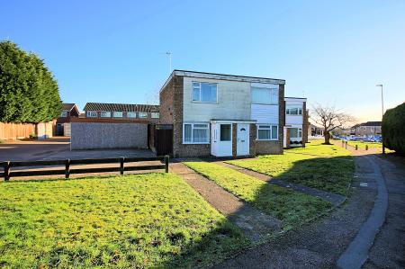 2 bedroom Ground floor maisonette for sale in Wessex Drive, Leicester, LE3