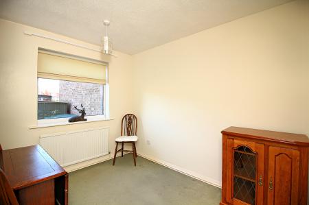 2 bedroom Ground floor maisonette for sale in Wessex Drive, Leicester, LE3