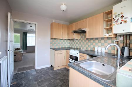 2 bedroom Ground floor maisonette for sale in Wessex Drive, Leicester, LE3