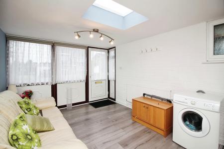 3 bedroom Detached house for sale in Wessex Drive, Leicester, LE3