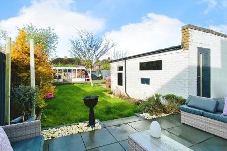 3 bedroom Semi-detached house for sale in Wilnicott Road, Braunstone Town, LE3