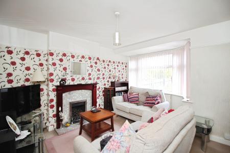 3 bedroom Semi-detached house for sale in Wilnicott Road, Braunstone Town, LE3