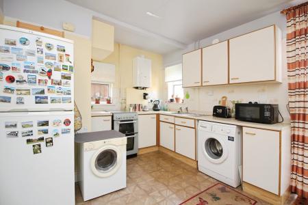 3 bedroom Semi-detached house for sale in Wilnicott Road, Braunstone Town, LE3