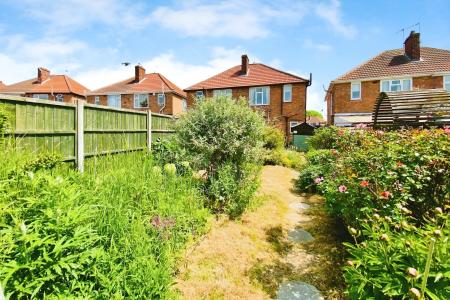 3 bedroom Semi-detached house for sale in Wilnicott Road, Braunstone Town, LE3