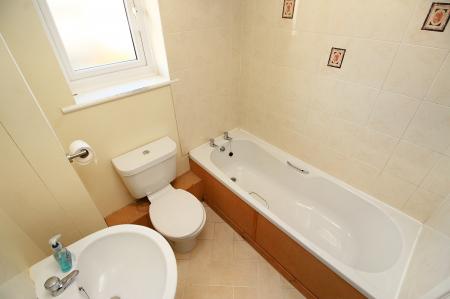 2 bedroom Town house for sale in Windsor Avenue, Groby, LE6