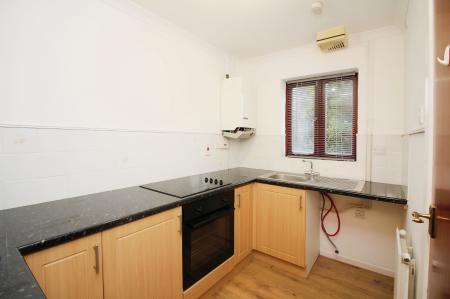 2 bedroom Semi-detached house for sale in Woodhouse Road, Narborough, LE19