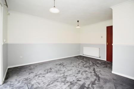 2 bedroom Semi-detached house for sale in Woodhouse Road, Narborough, LE19