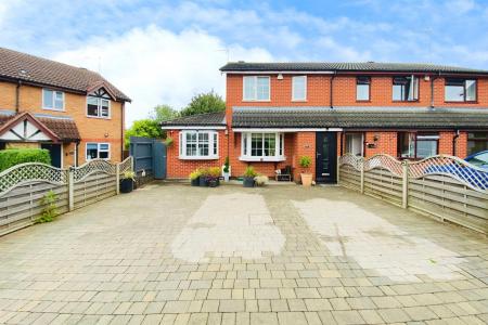 3 bedroom Semi-detached house for sale in Woodhouse Road, Narborough, LE19
