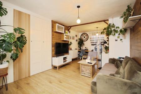 3 bedroom Semi-detached house for sale in Winstanley Drive, Braunstone, LE3