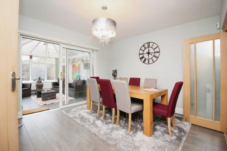 4 bedroom Detached house for sale in 4 Hilders Road, Western Park, LE3