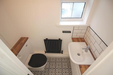 4 bedroom Detached house for sale in Marigold Way, Narborough, LE19