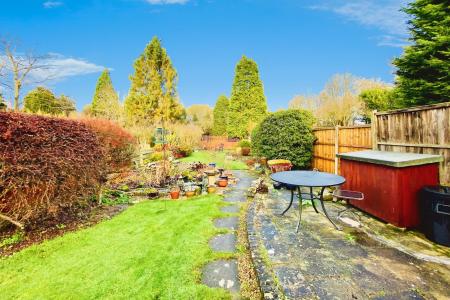 3 bedroom Semi-detached house for sale in Alexandra Street, Narborough, LE19