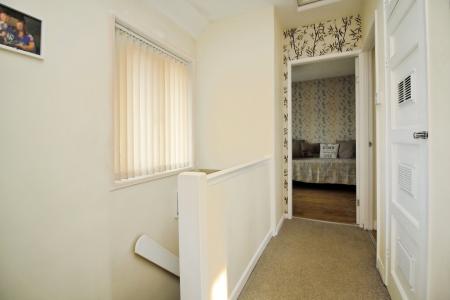 3 bedroom Semi-detached house for sale in Pindar Road, New Parks, Leicester, LE3