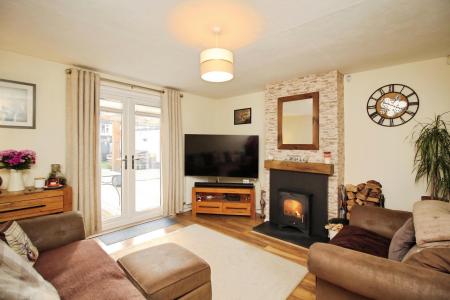 3 bedroom Semi-detached house for sale in Pindar Road, New Parks, Leicester, LE3