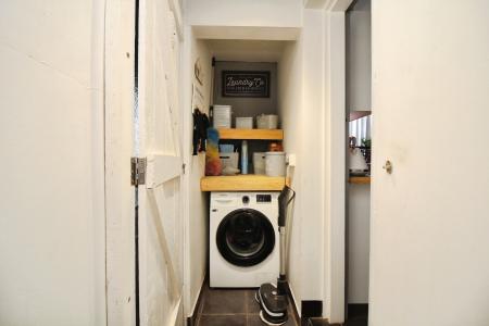 3 bedroom Semi-detached house for sale in Pindar Road, New Parks, Leicester, LE3