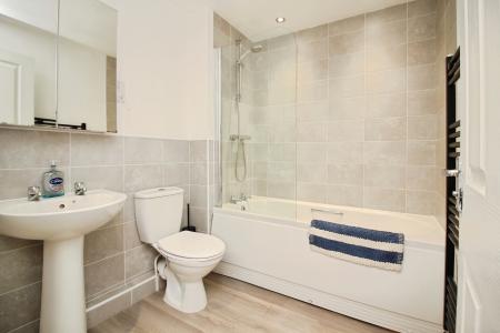 2 bedroom Semi-detached house for sale in Peers Way, Huncote, LE9