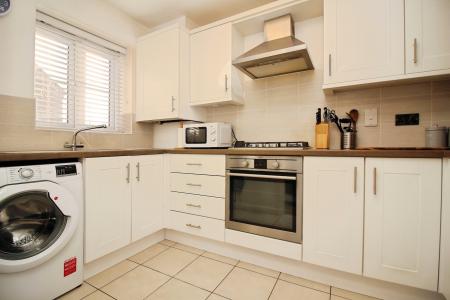 2 bedroom Semi-detached house for sale in Peers Way, Huncote, LE9