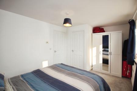 2 bedroom Semi-detached house for sale in Peers Way, Huncote, LE9