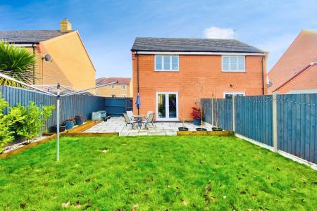 2 bedroom Semi-detached house for sale in Peers Way, Huncote, LE9