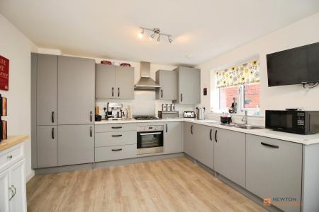 3 bedroom Detached house for sale in Cortanis Lane, Desford, LE9