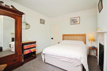 4 bedroom Semi-detached house for sale in Mellor Road, Western Park, Leicester, LE3