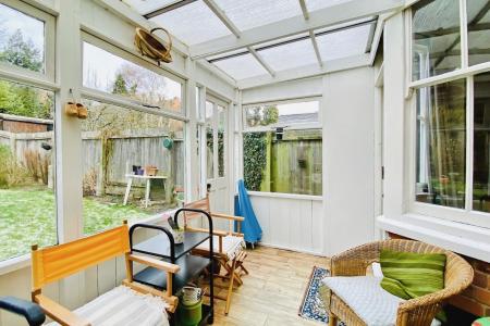 4 bedroom Semi-detached house for sale in Mellor Road, Western Park, Leicester, LE3