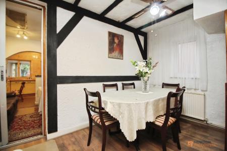 3 bedroom Semi-detached house for sale in Ravenhurst Road, Braunstone Town, LE3