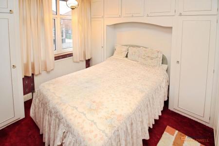 3 bedroom Semi-detached house for sale in Ravenhurst Road, Braunstone Town, LE3