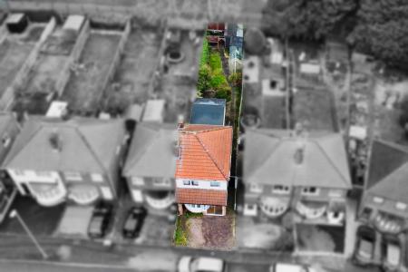 3 bedroom Semi-detached house for sale in Ravenhurst Road, Braunstone Town, LE3