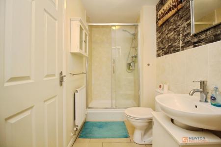 4 bedroom Town house for sale in Livingstone Lane, Earl Shilton, LE9