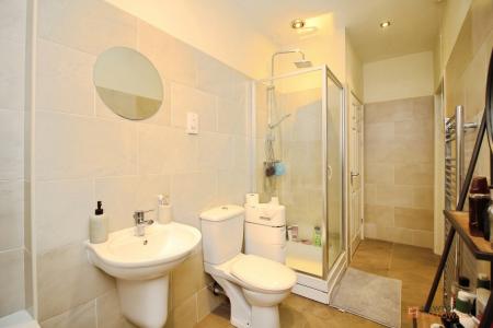 2 bedroom Flat for sale in Shilton Road, Barwell, LE9