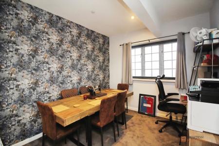 2 bedroom Flat for sale in Shilton Road, Barwell, LE9