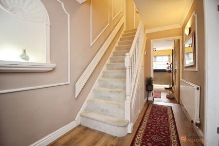 3 bedroom Detached house for sale in The Osiers, Braunstone Town, LE3