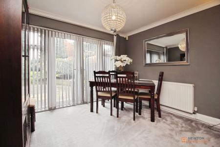 3 bedroom Detached house for sale in The Osiers, Braunstone Town, LE3