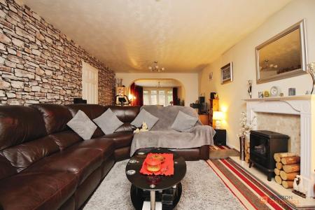 3 bedroom Detached house for sale in Equity Road East, Earl Shilton, LE9