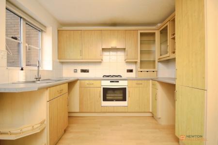 2 bedroom Semi-detached house for sale in Gavin Close, Thorpe Astley, LE3