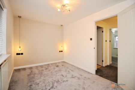 2 bedroom Semi-detached house for sale in Gavin Close, Thorpe Astley, LE3