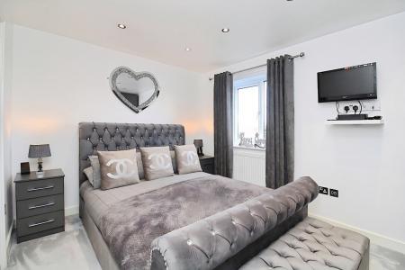 4 bedroom Detached house for sale in Cooke Close, Thorpe Astley, LE3